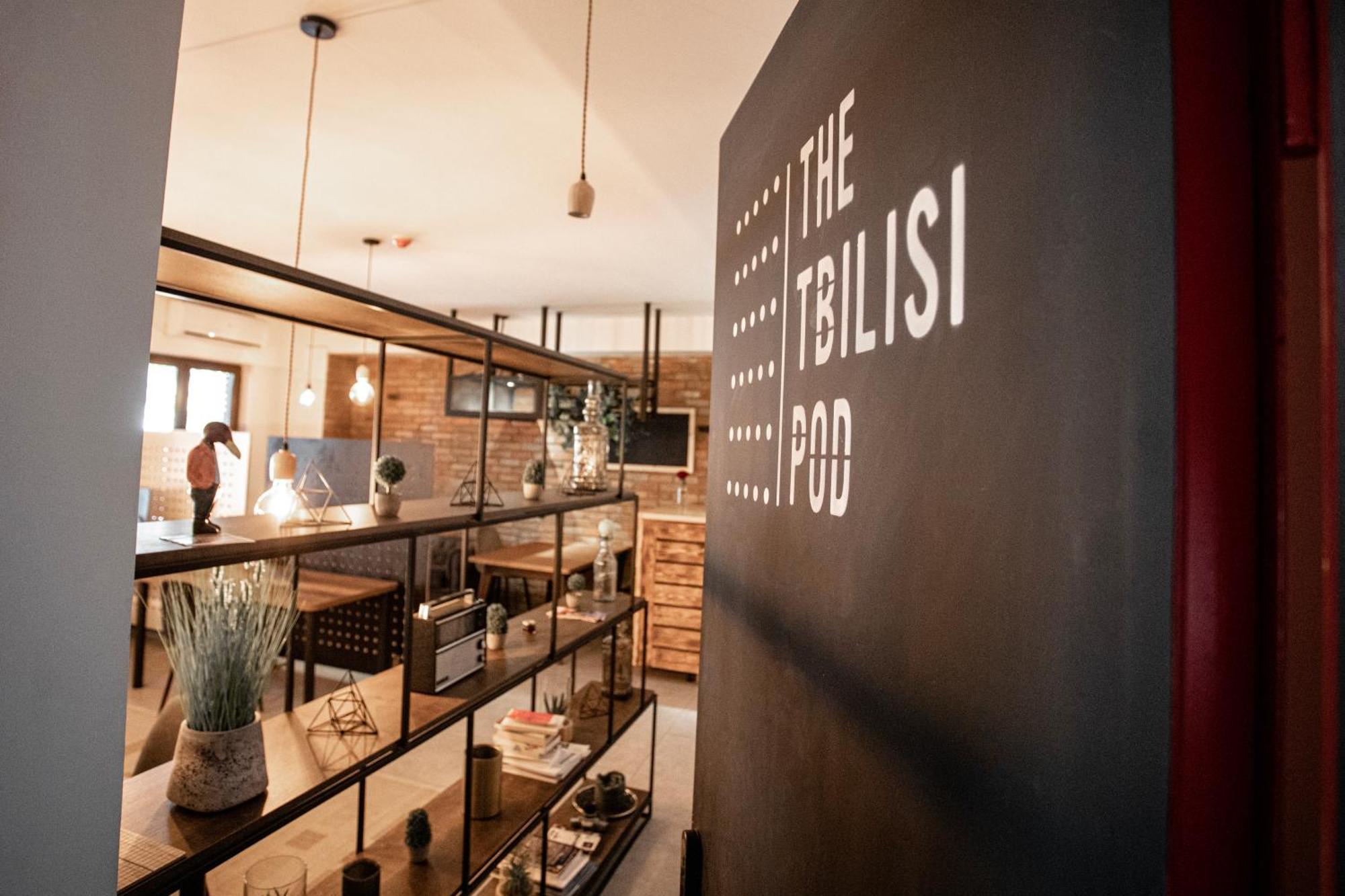 The Tbilisi Pod Vandrarhem Exteriör bild